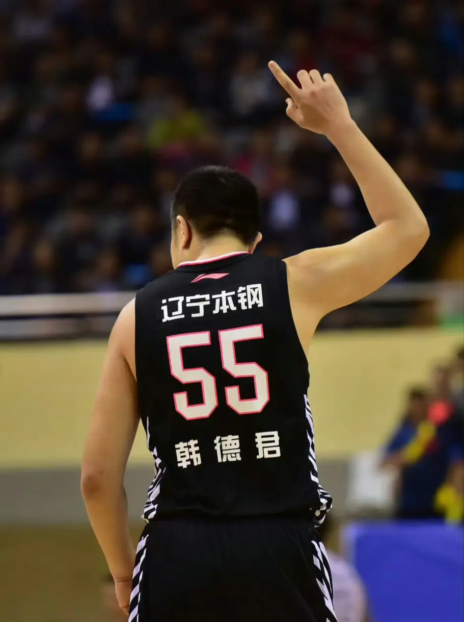 包括体育局, 份的时候在, 三场