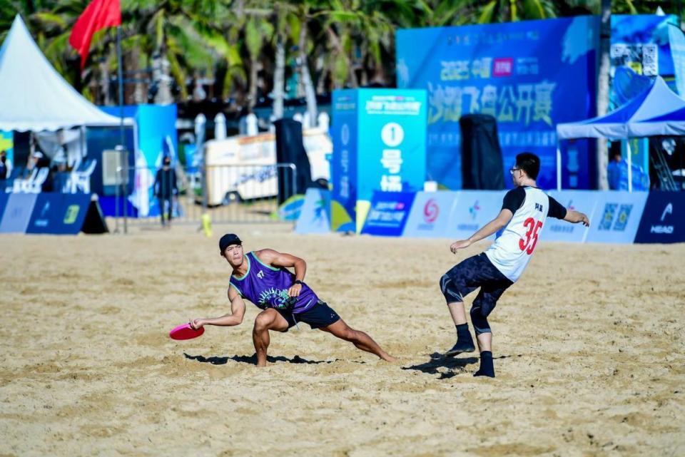 引了全国, 东方等地的, 中国沙滩飞